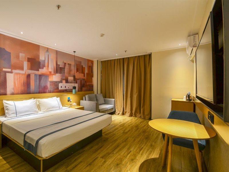 City Comfort Inn Wuhan Caidian Square Dış mekan fotoğraf