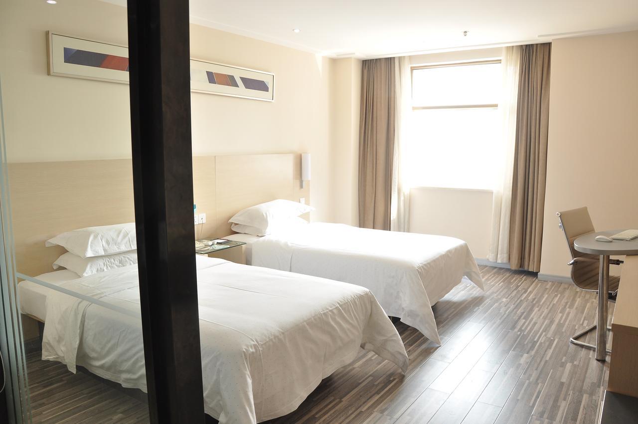 City Comfort Inn Wuhan Caidian Square Dış mekan fotoğraf