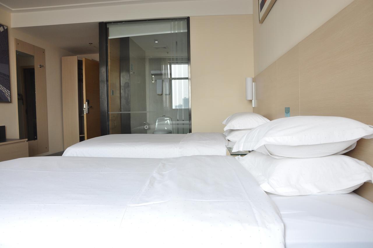 City Comfort Inn Wuhan Caidian Square Dış mekan fotoğraf