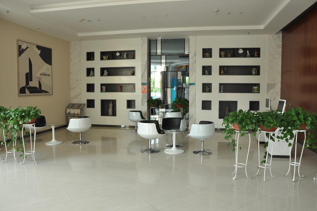 City Comfort Inn Wuhan Caidian Square Dış mekan fotoğraf