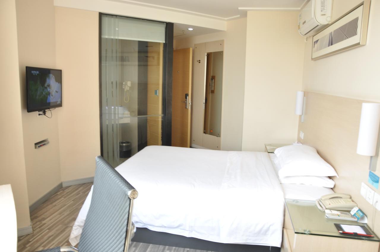 City Comfort Inn Wuhan Caidian Square Dış mekan fotoğraf