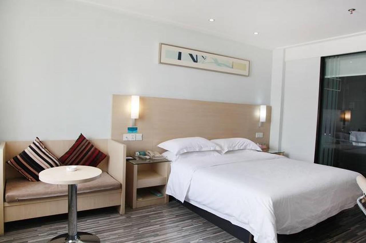 City Comfort Inn Wuhan Caidian Square Dış mekan fotoğraf