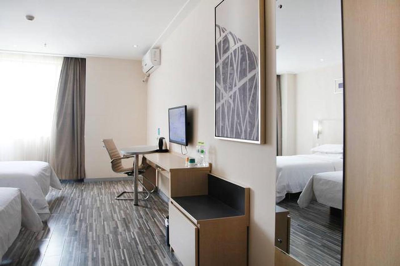 City Comfort Inn Wuhan Caidian Square Dış mekan fotoğraf